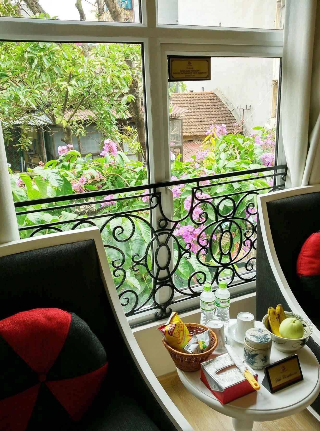 Khách sạn Lavender & 4*